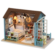 Load image into Gallery viewer, Dream house