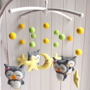 Baby Crib Holder Rattles